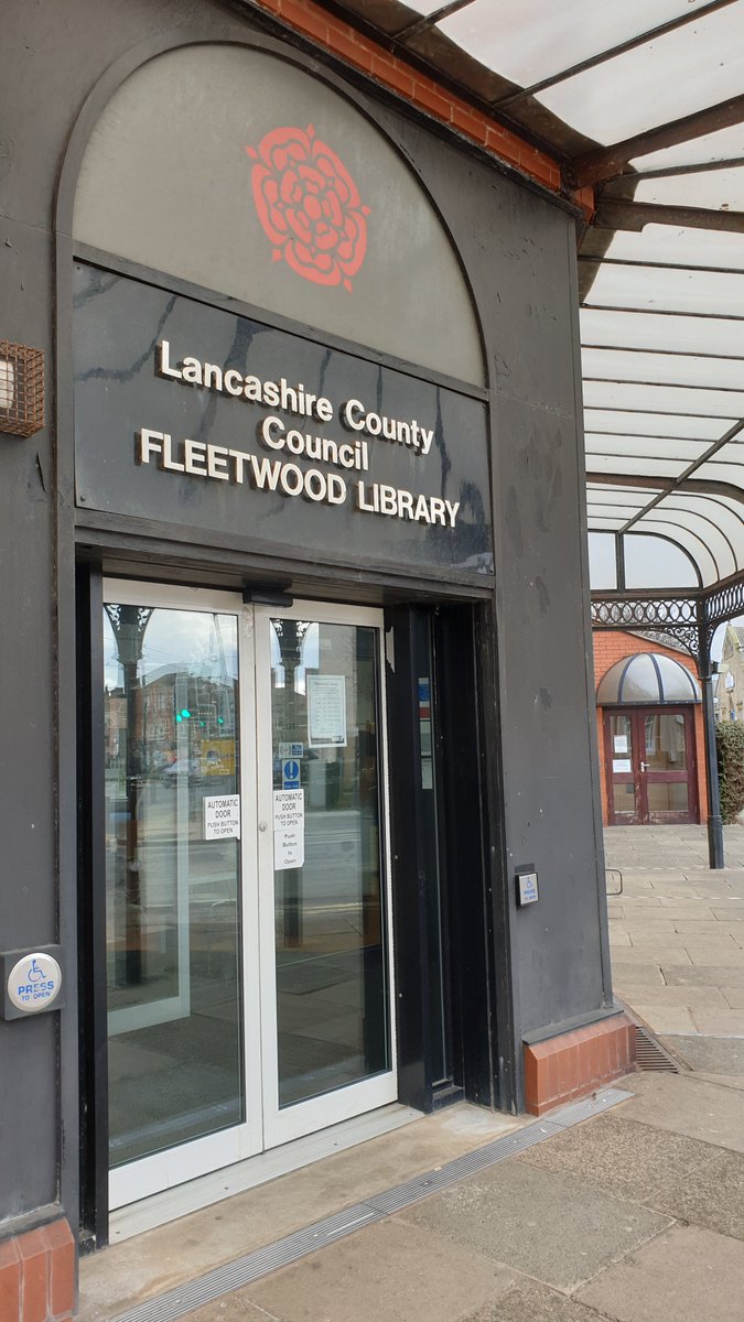 LancsLibraries's tweet image. Join our team of #LibraryApprentices at #FleetwoodLibrary
🗓️2 year fixed term
📜a level 3 apprenticeship award
📚💻🖨️part of the team delivering reading, learning, information and culture.
Apply now #apprenticeship #LancsCCJobs #jobs #LibraryJobs …asfaukgovprod1.fa.ocs.oraclecloud.com/hcmUI/Candidat… #Wyre