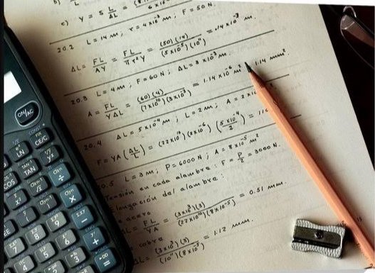 Lionel5262's tweet photo. HMU for help anytime
#Maths
#Calculus https://t.co/XrmNkpZUPx