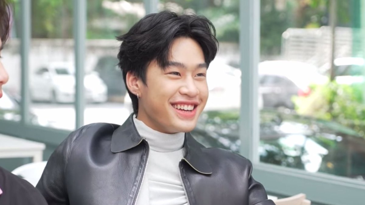 madebywarmheart's tweet photo. แก หล่อเกิร จักรวาลไปทางไหนคะ🌟😭💘
#เพื่อนตายDFFxMintHangOut
#MintVol19 #athenswerapat https://t.co/U27F9yiOBF