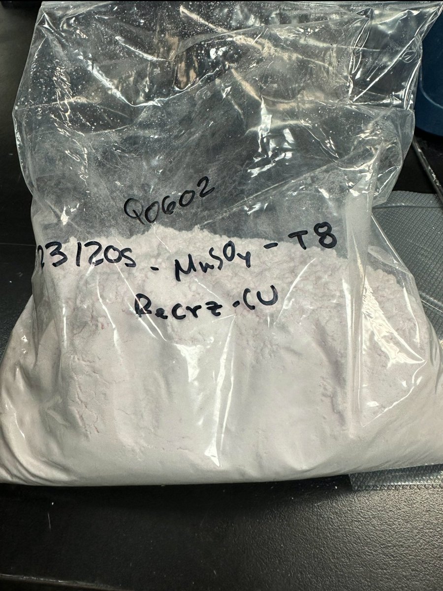 XManganese's tweet photo. We've produced further samples in our pilot project and are in close talks with various OEMs and EV companies to validate them. An initial validation is already underway with the US battery technology leader C4V.

#Manganese #PEA #mnx​ ​#mnso4​ #EV​  #HPMSM #pilotproject https://t.co/aXg7fOoRTJ