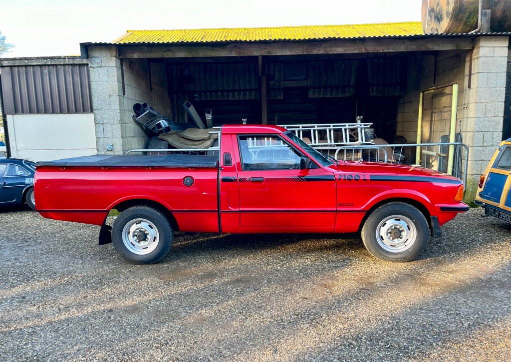 judith_sheen's tweet image. #FordFriday #P100 😎