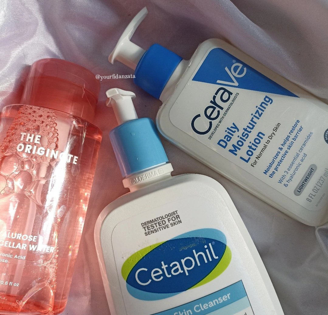 fidanzatav's tweet photo. pernah breakout berkali kali karena sering fomo skincare, apalagi tipe kulitku sensitive acne prone
sekarang udah tobat dari coba coba skincare dan milih buat skin minialism buat rutinitas biar kulitku sehat lagi

so here's my Daily Night Skincare Minialism Routine ✿ https://t.co/6fSI6lhxq7