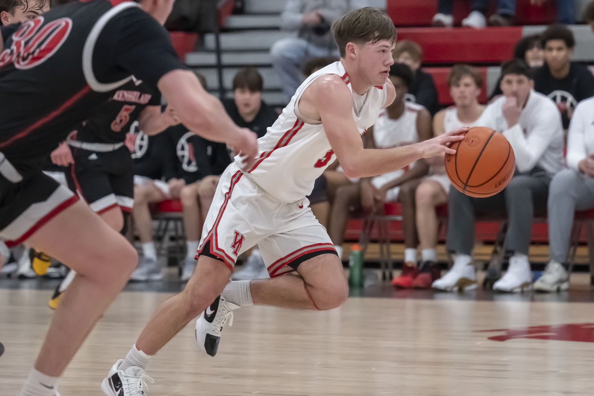 KrockPhoto's tweet photo. #4favs from WL Boys BBall vs Rensselaer #rdp @WL_AthleticsRDP @WL_RDP @WL_Basketball https://t.co/bcxOs83Bdf