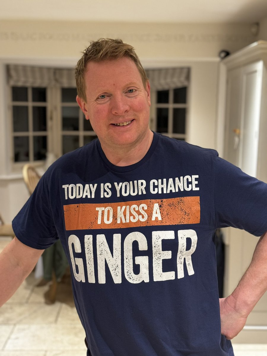 RichardHodson's tweet photo. Jan 12th = #kissagingerday. So go out and grab your favourite “Copper Top” or “Ranga”, smooch your desired “Swann Vesta” or “Ginger Nut” cuddle up to a random “Firecrotch” or Carrot top” and show this last legally persecuted group some love. Lands on #fantapantsfriday also. https://t.co/aMtCvEkjaG