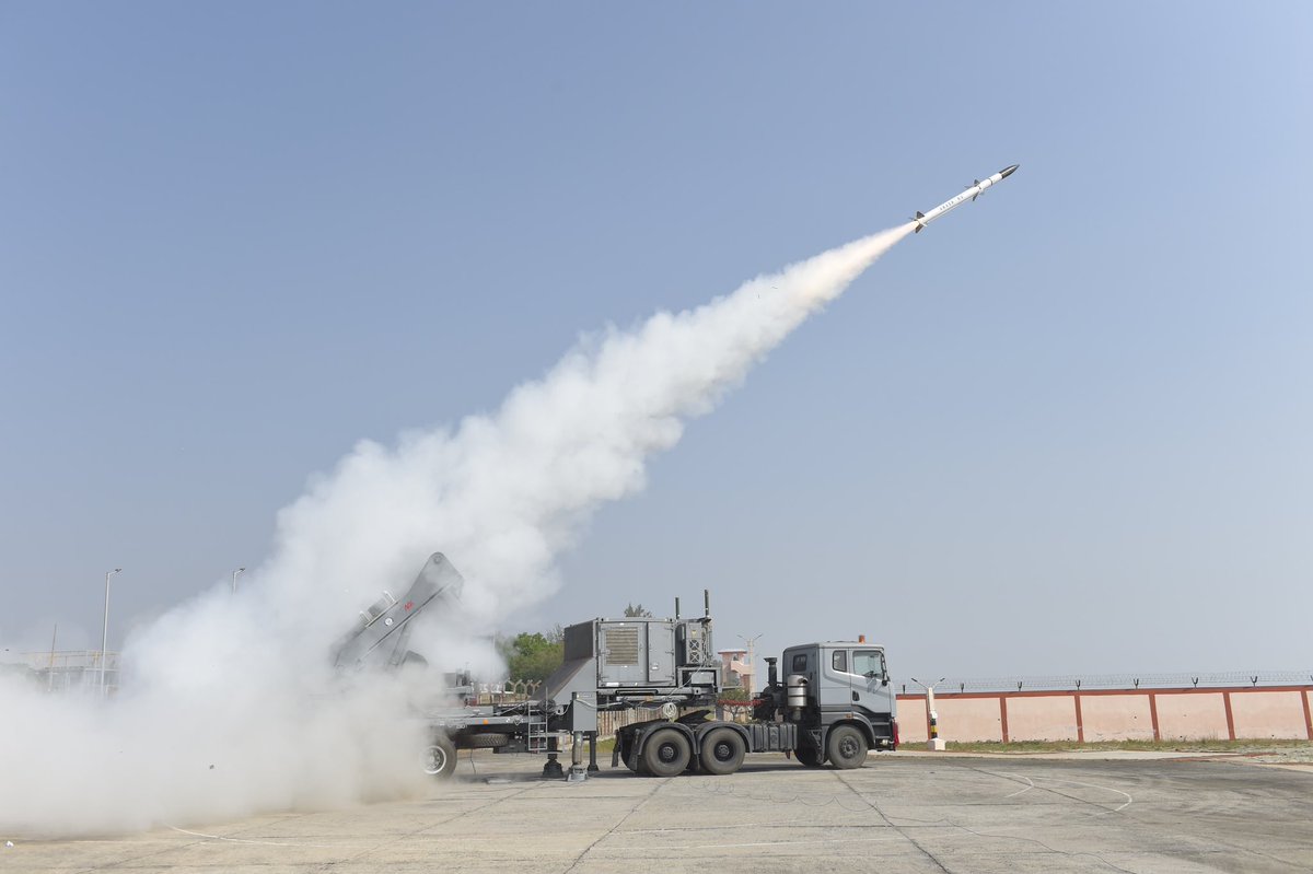 ISSF_Defence's tweet photo. DRDO conducts successful flight-test of AKASH-NG surface-to-air missile off east coast https://t.co/1sAFIJPw6g