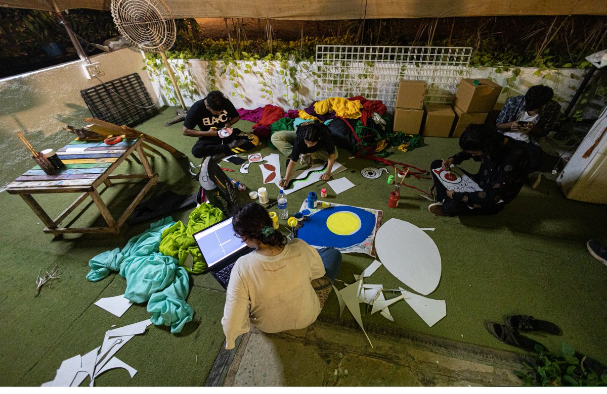 Control ALT Delete tweet media