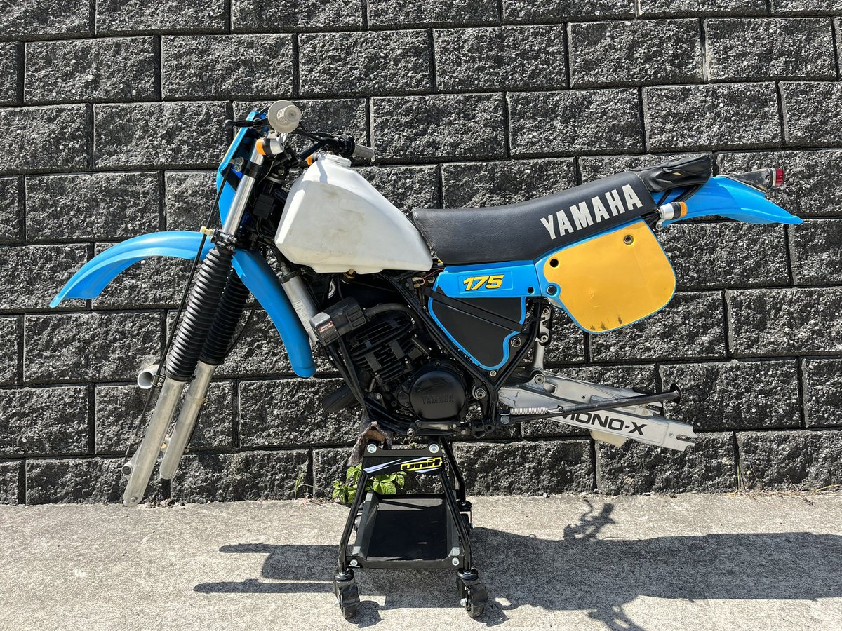 G10_G20_G30's tweet photo. ITはレストア全然進んでないけど😅
82のリンクサス以降ならメーカーからガスケットとか小物もまだ出るし。
舶来物ならタンクもリプロ外装類も新品出るし、エンジンパーツや何ならリプロ電装類も出るみたいなので課金する気ならレストア難易度低め👌
…一番難しいのはベース車のゲットかな😅
#IT175 https://t.co/FRuEa4wc0X