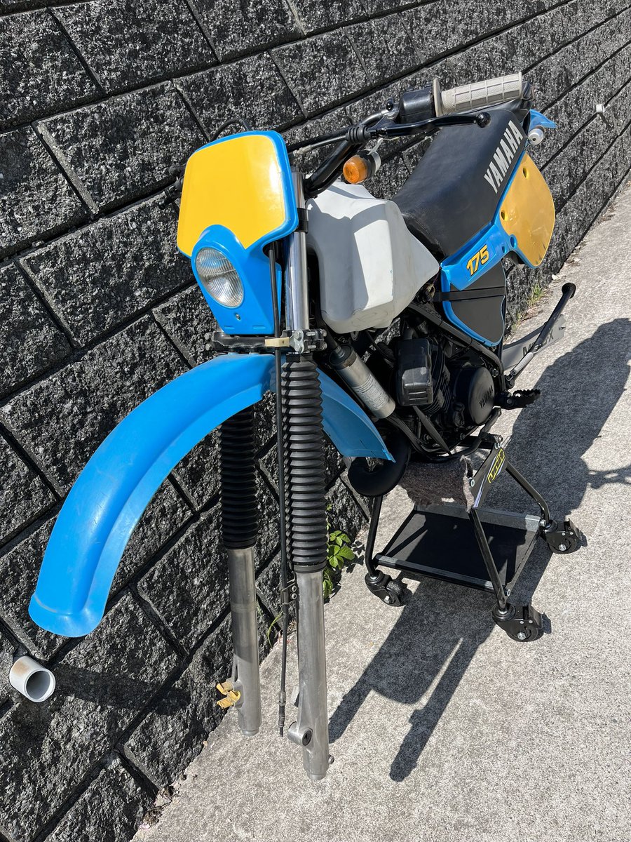 G10_G20_G30's tweet photo. ITはレストア全然進んでないけど😅
82のリンクサス以降ならメーカーからガスケットとか小物もまだ出るし。
舶来物ならタンクもリプロ外装類も新品出るし、エンジンパーツや何ならリプロ電装類も出るみたいなので課金する気ならレストア難易度低め👌
…一番難しいのはベース車のゲットかな😅
#IT175 https://t.co/FRuEa4wc0X