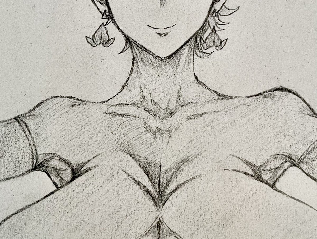 この耳飾りと変態タイツは…!? 