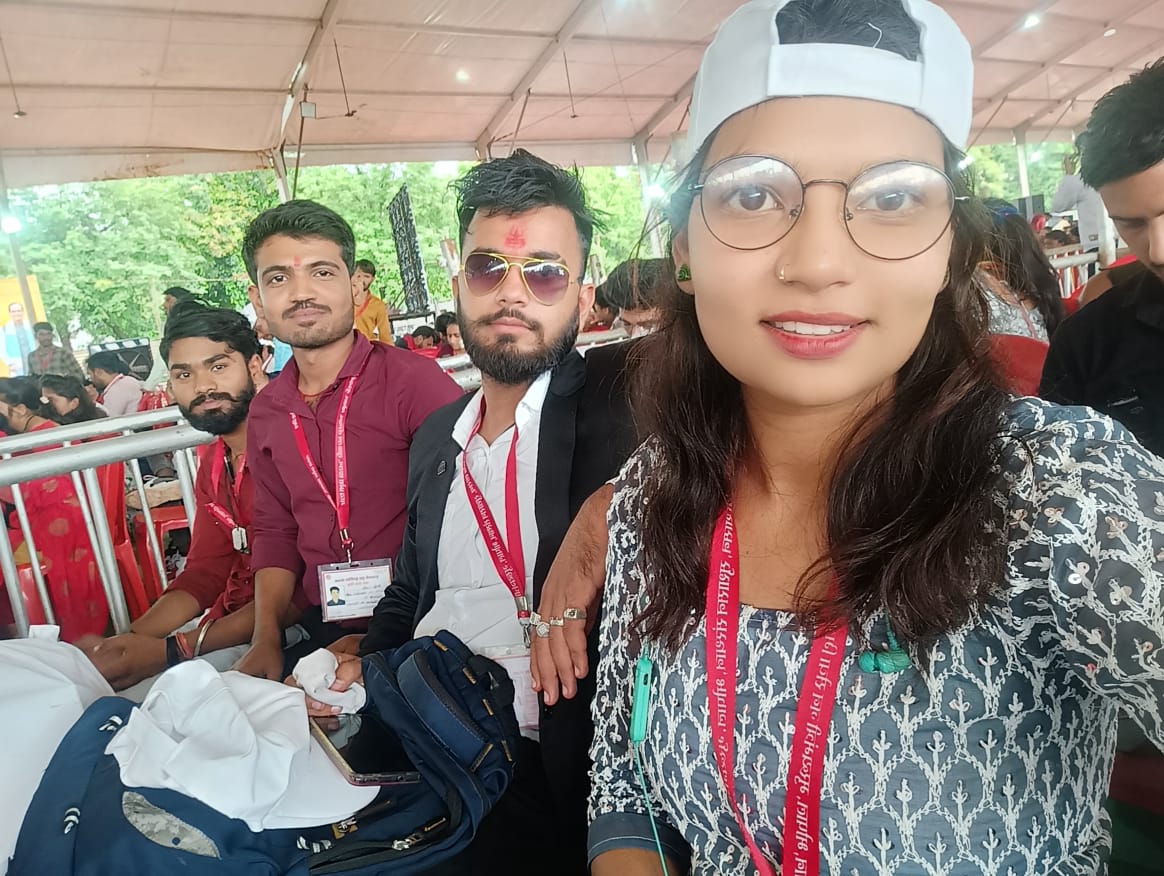 एक ही नारा, एक ही नाम !!
जनसेवा मित्रों को स्थाई काम !!

सुशासन_का_चित्र 
#मुख्यमंत्रीजनसेवामित्र
 
<a href="/CMMadhyaPradesh/">Chief Minister, MP</a> <a href="/DrMohanYadav51/">Dr Mohan Yadav</a> <a href="/ChouhanShivraj/">Shivraj Singh Chouhan</a>   <a href="/JansamparkMP/">Jansampark MP</a>
<a href="/TheLallantop/">The Lallantop</a> <a href="/MPTakOfficial/">MP Tak</a> <a href="/jagdishDevdaBJP/">Jagdish Devda</a> <a href="/rshuklabjp/">Rajendra Shukla</a> <a href="/AIGGPA/">AIGGPA</a> <a href="/Connect_Lokesh/">Lokesh Sharma</a> <a href="/KailashOnline/">Kailash Vijayvargiya</a>