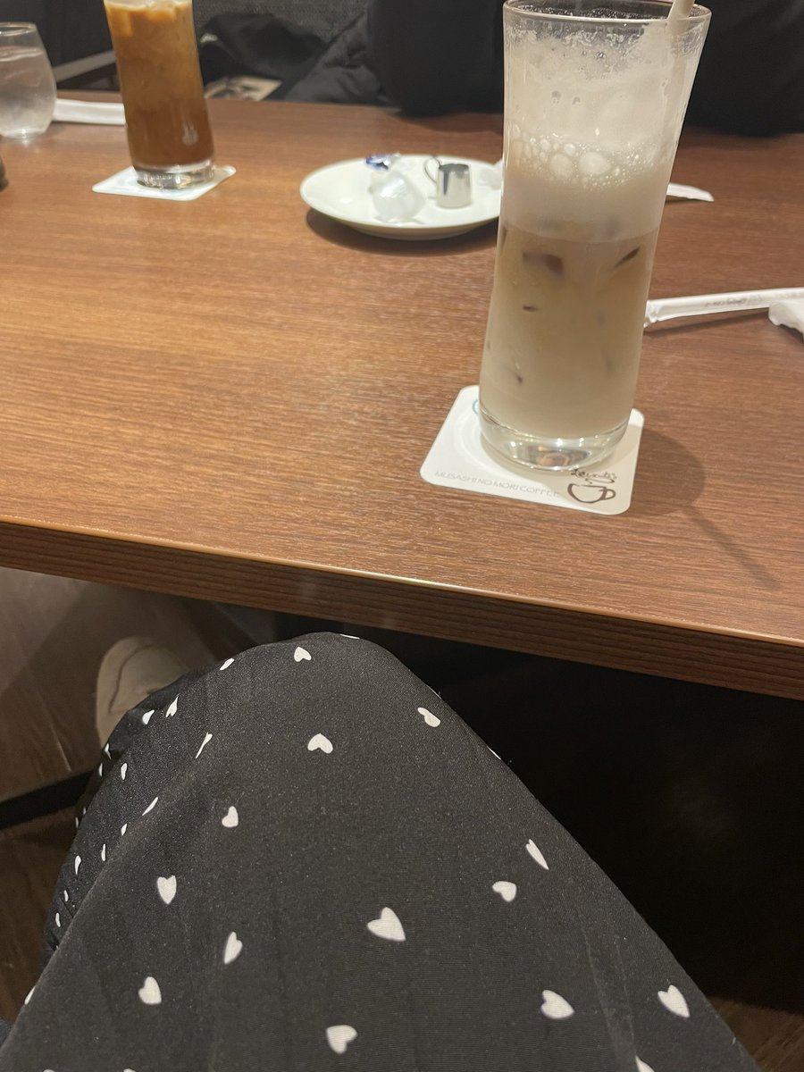 punico111's tweet photo. ご飯食べて、銀座街ブラして、お茶してる。
いつものお出かけ感がでてしまって
この後さらばっていう実感がない🙄 https://t.co/5JsNhpoosU