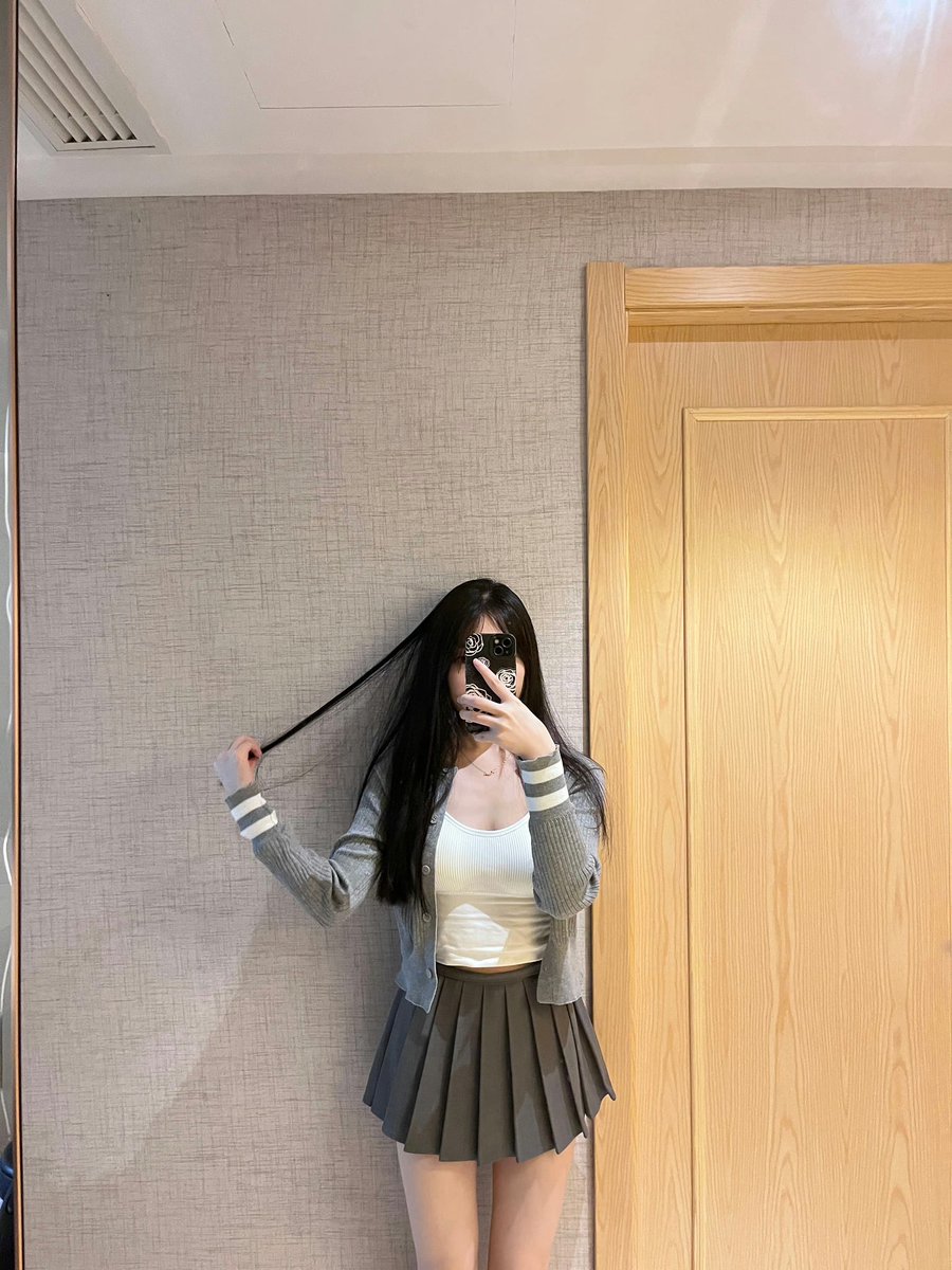 jiningtiantian1's tweet photo. 你拿什么抵抗jk！点赞转发送zw 视频 #泰安 https://t.co/EtrU3gnvba