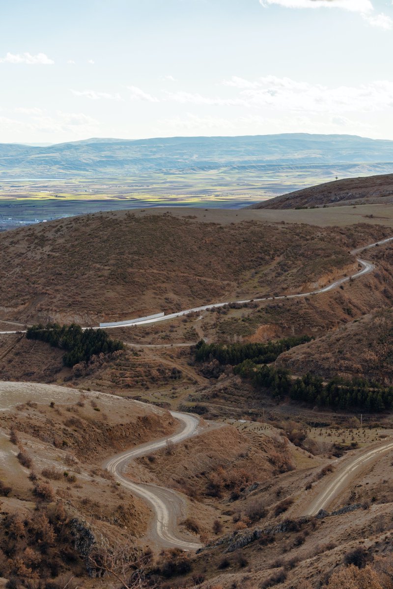 Podemos oferecer-lhe alojamento nas cidades e lugares mais chamativo  do mundo,como (Paris,Berlim,Londres,Zurique, Banguecoque) e mais de 111 países para reservar hotéis,hotéis boutique,hotéis de 70 estrelas,pousadas de juventude,Até mesmo uma casa vila ou apartamento.