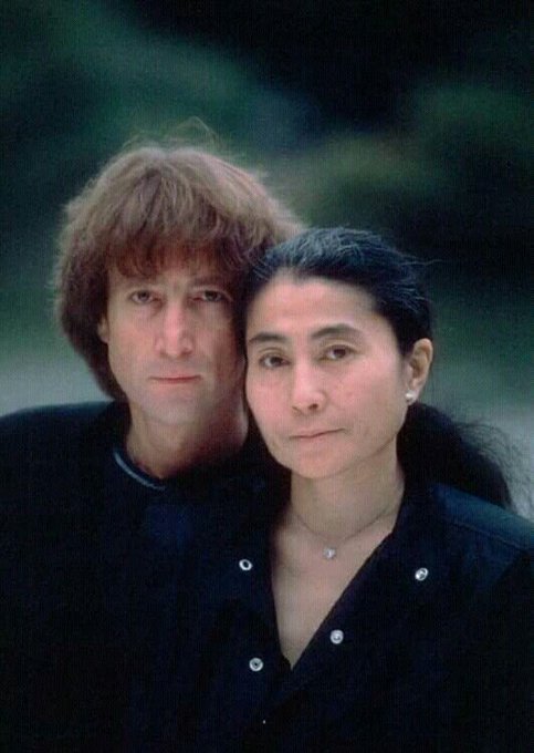 John & Yoko via @izumiman1961 📷 Kishin Shinoyama