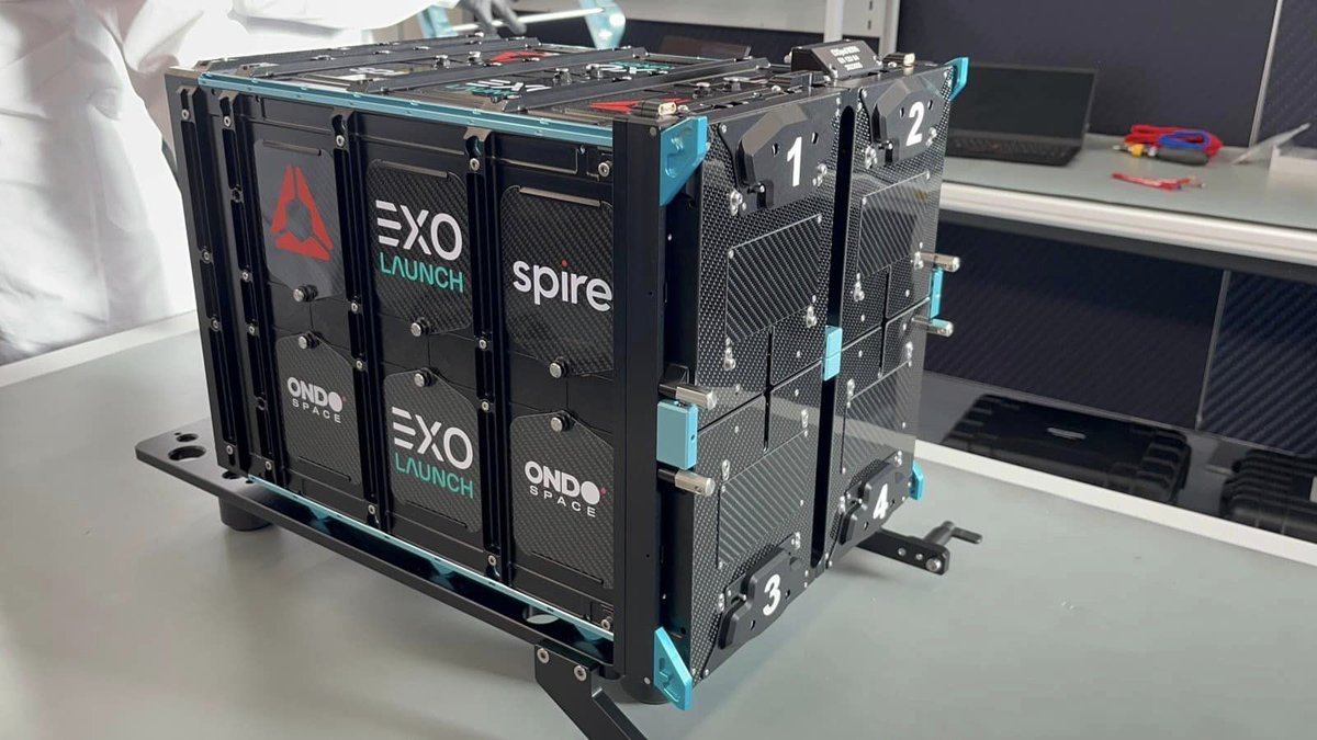 ONDO хиймэл дагуул сансрын орчинд гарах нь албан ёсоор БАТАЛГААЖИЖ, 🚀 бүх шалгуураа ДАВЛАА. 👏
Үүний ард 3 жилийн нөр их хөдөлмөр шингэсэн 💪 Туулах зам нь хүчтэй байг 🛰️
Дэлхийтэй хөл нийлүүлэн алхаж байгаа ONDO SPACE-ийн баг хамт олондоо халуун баярыг хүргэе