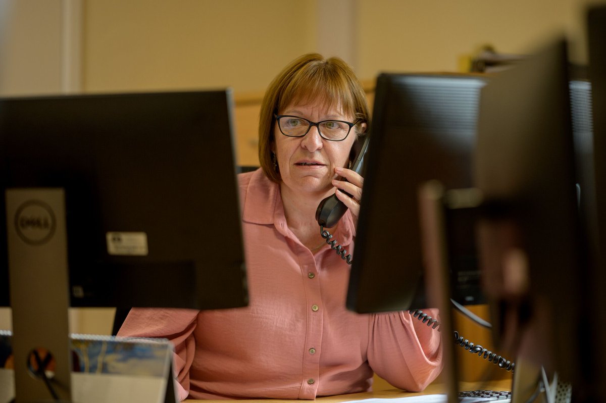 Ageing_Better's tweet photo. Looking for photos for your presentations and websites? We have over 200 age-positive and free to use photos of older women working in our '#AWomansWork' collection.
Take a look now: https://t.co/9gqAxdNhJq https://t.co/hZCaUsliML