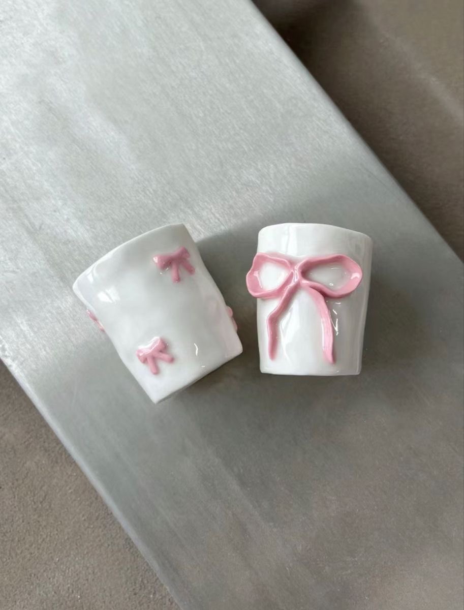 sofpo915's tweet image. 다음 학기에 도예를 듣는데 이런걸 만들고 싶숨니다..🎀