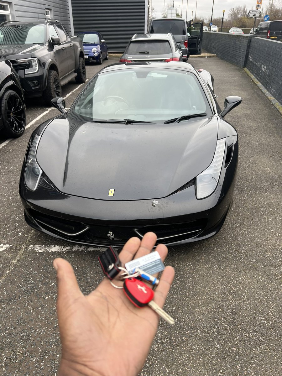 B33n3y4's tweet photo. The joys of work ok have to work on her but get drive her too 😝😝😝😝😝#enjoyyourwork https://t.co/l7I2HRXGn6