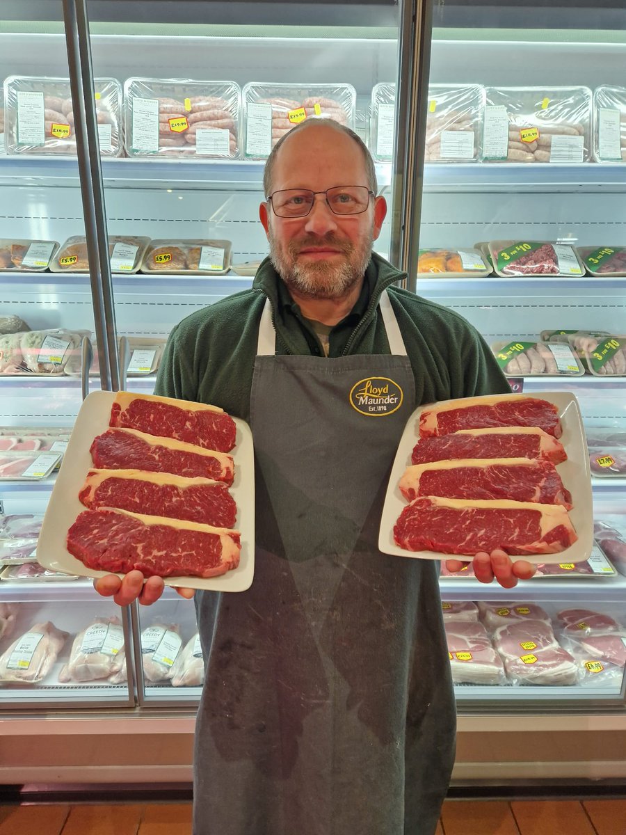 Lloyd Maunder tweet media