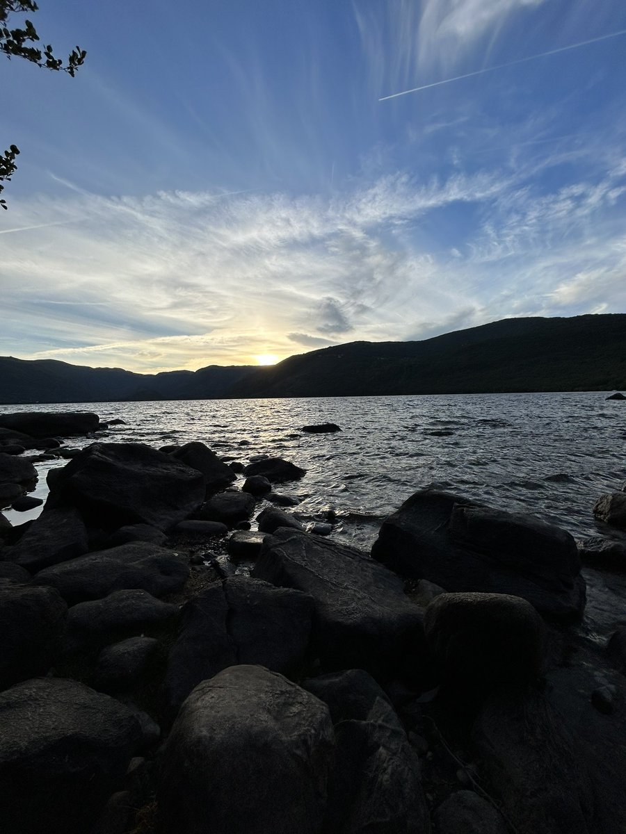 ¿Qué es la hermosura?, se preguntaba el loco, sino el vino que hace enloquecer a los sentidos…