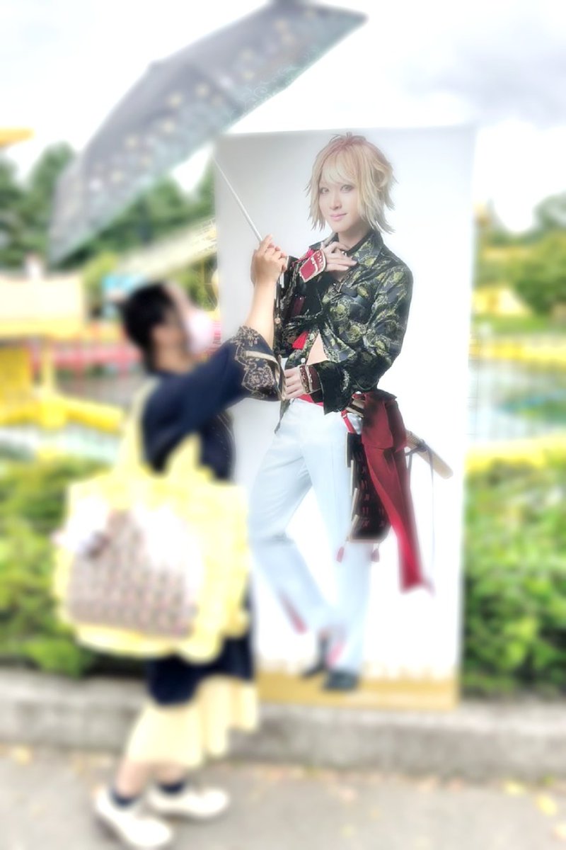 ﾆｼﾞｬ……🐱……