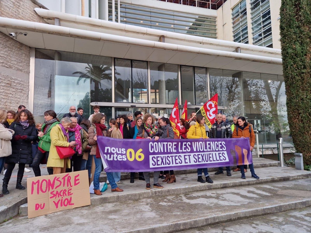 Les photos des rassemblements #11janvier sur le territoire sur ce fil #stopviolences #stoppatriarcat #gardezvotrevieuxmonde #hontedepardieu ⁦@greve_feministe⁩ ⁦@lacgtcommunique⁩   👇👇👇👇👇👇À Nice et Grasse #udcgt06