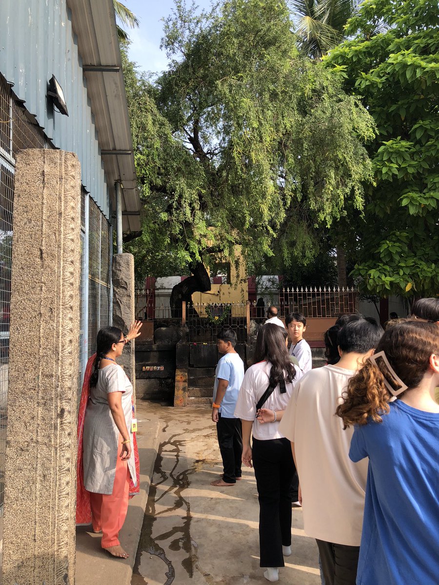 LaRae Davis tweet media