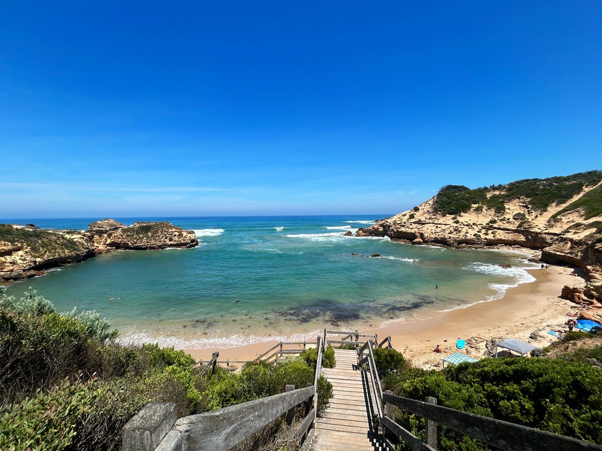 felicitymaybe's tweet photo. big fan of beaches without heaps of rocks or shells right at the waters edge. if anyone has recs for those that would be appreciated https://t.co/3F9qNU3xLQ