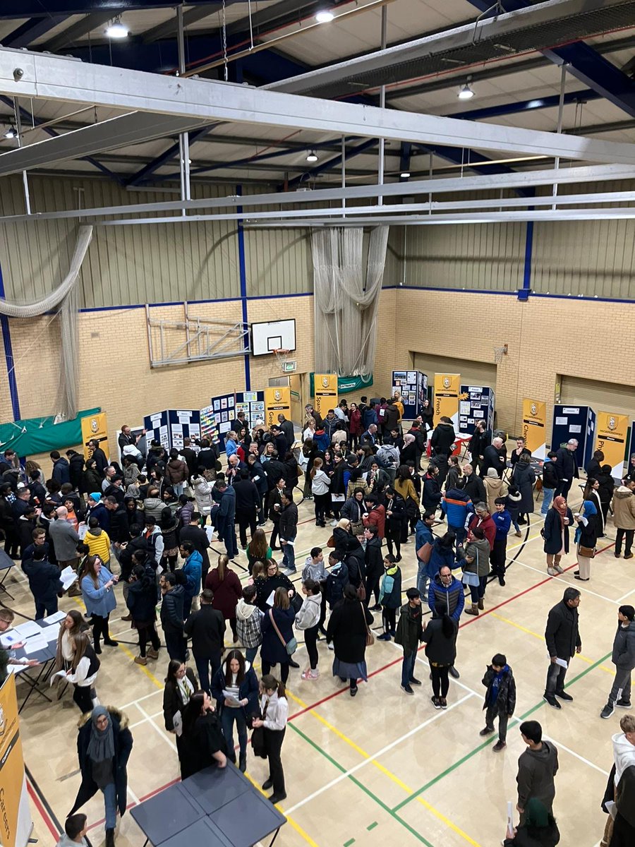 HeckGrammar's tweet image. A huge thank you to our Year 8 students and their families for attending Options Evening last night. The evening was a great success ⭐️
We hope you found it useful in helping you to make the important choices for the next stage of your education!