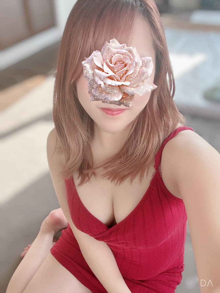 みなさん週末は何してお過ごしですか？😊
わたしは今日はゆーっくりのんびり休んで頭をリフレッシュさせてました✨