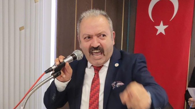 ucuncusayfa06's tweet photo. "Yiğit Uzman Çavuşların hakkını yaşarken teslim edin” 

https://t.co/li0Sq5GY1S 

@alitilkici38 @fedarasyon @UzmCvsaKadro2 

#OnlarBizimEvlatlarımız #UzmanÇavuş #UzmanÇavuşlarDerki https://t.co/cfeaTJFoEX