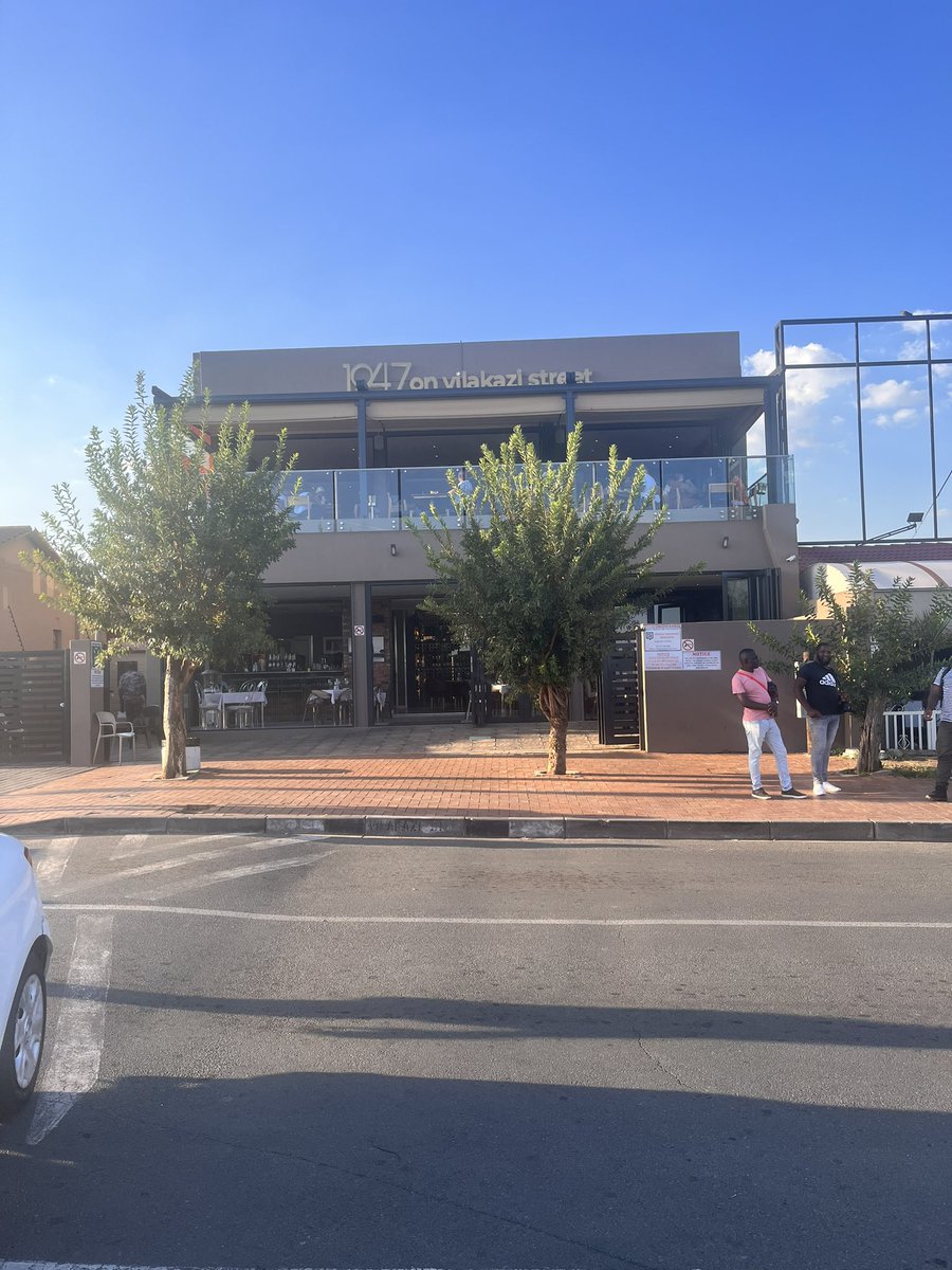 Have you visited the contemporary 1947 on Vilakazi? The family-friendly restaurant offers a wide selection of modern and traditional dishes and is the perfect date spot.

Next time you're in Orlando, Bashayel' iround.
