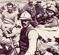 " MATTEO TOTI "
Open Arms, Salvini in tribunale a Palermo per il processo: “Ho difeso i confini del mio Paese”
Il leader della Lega è imputato di sequestro di persona e rifiuto d'atti d'ufficio. (Ag. Dire)
#blob ora su #rai3