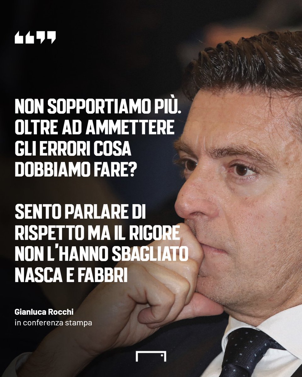 GoalItalia's tweet photo. "Sento parlare di rispetto ma il rigore non l'hanno sbagliato Nasca e Fabbri"

La risposta di #Rocchi alle proteste del Verona 🗣 https://t.co/TA3AB4w0ec