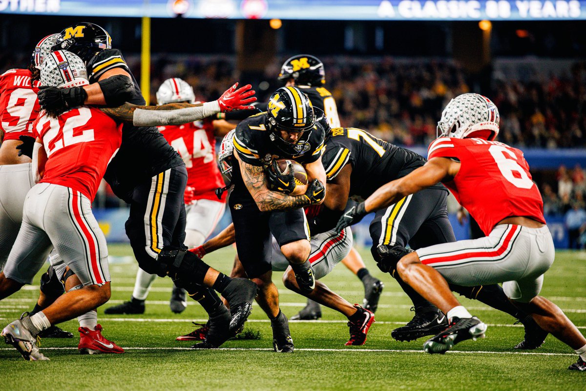 • Missouri Tigers •

(2023, Cotton Bowl)

53 Rushes, 203 yards. 1 TD.

Run Game Cutups:

🧵
