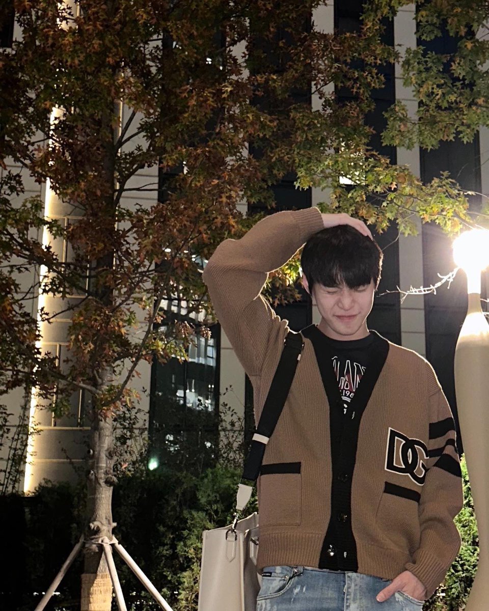 PXPH_'s tweet photo. @mynameisppang อยากไปคอนคับบ💚💚💚💚 #DOYOUNG https://t.co/dPXbozpjik
