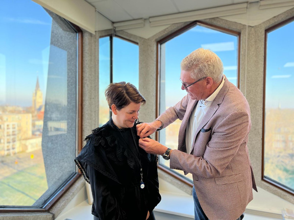 Oorlogsgravenstichting tweet media