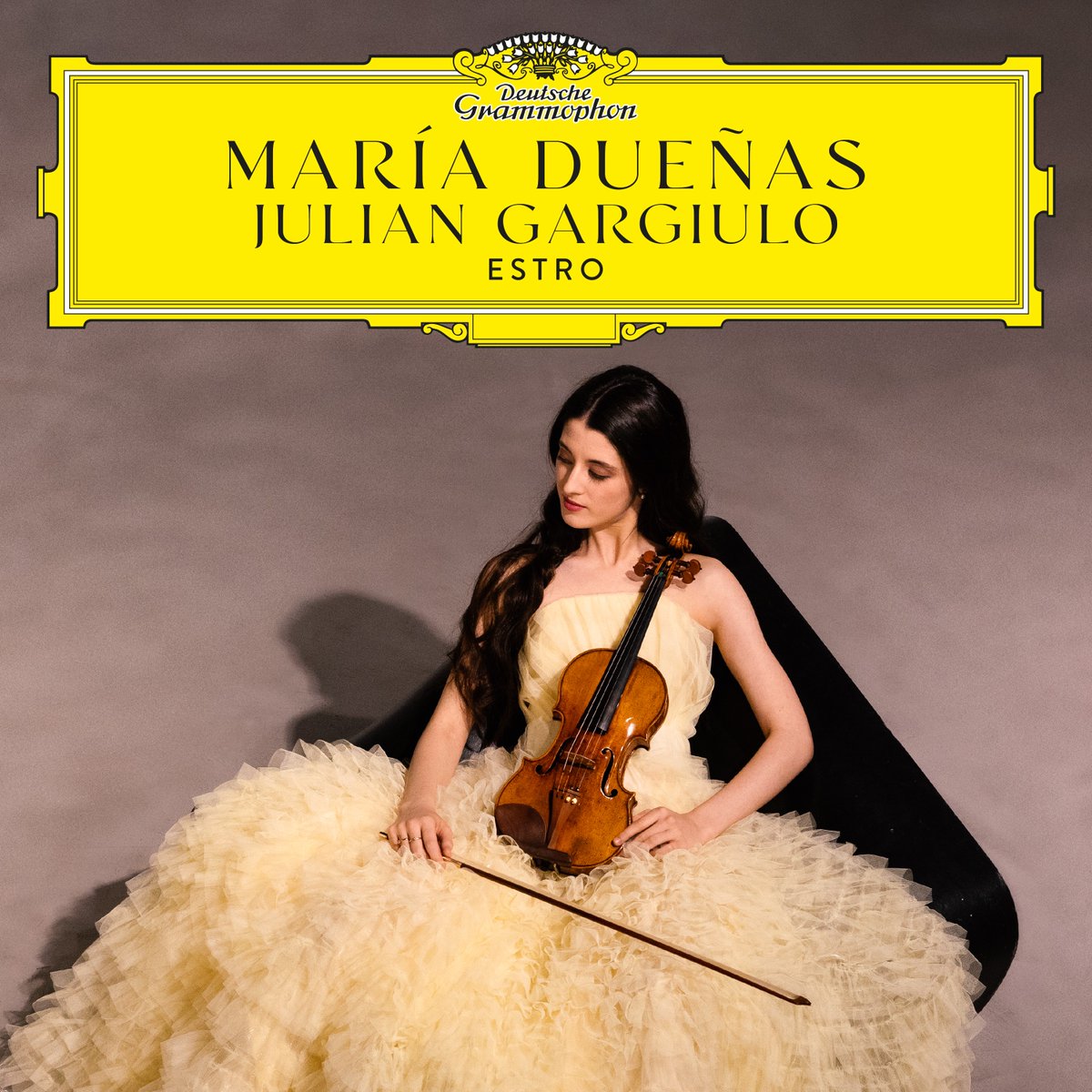 DGclassics's tweet photo. Discover now María Dueñas' new single Estro! Pianist Julian Gargiulo composed the piece for the violinist. 
🎧 → https://t.co/fzAMmgxUQh https://t.co/Uu5OsvKgqe