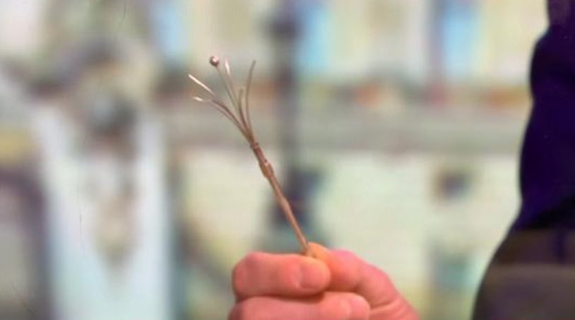 BULL_ANTIQUES's tweet image. Own a piece of The Crowns props. It includes for under £100, the Queen Mothers silver swizzle stick.   @thismorning @MailOnline #TheCrown @bonhams1793 #swizzlestick #ginandronic #cocktailstirrer 

antique-silver.co.uk/jb-silverware/…