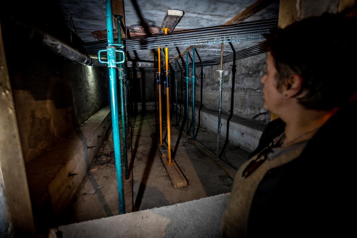 ‼️ El Besòs es cau a trossos, i el <a href="/pscbarcelona/">PSC Barcelona/♥️</a> n'és responsable!

<a href="/AluminosisB/">AVV. S.O.S. Besòs.</a> denuncia irregularitats, opacitat i pals a les rodes en les gestions per les renovacions dels blocs afectats per l'aluminosi al Besòs

Denunciem l'abandonament constant dels barris obrers 🧵