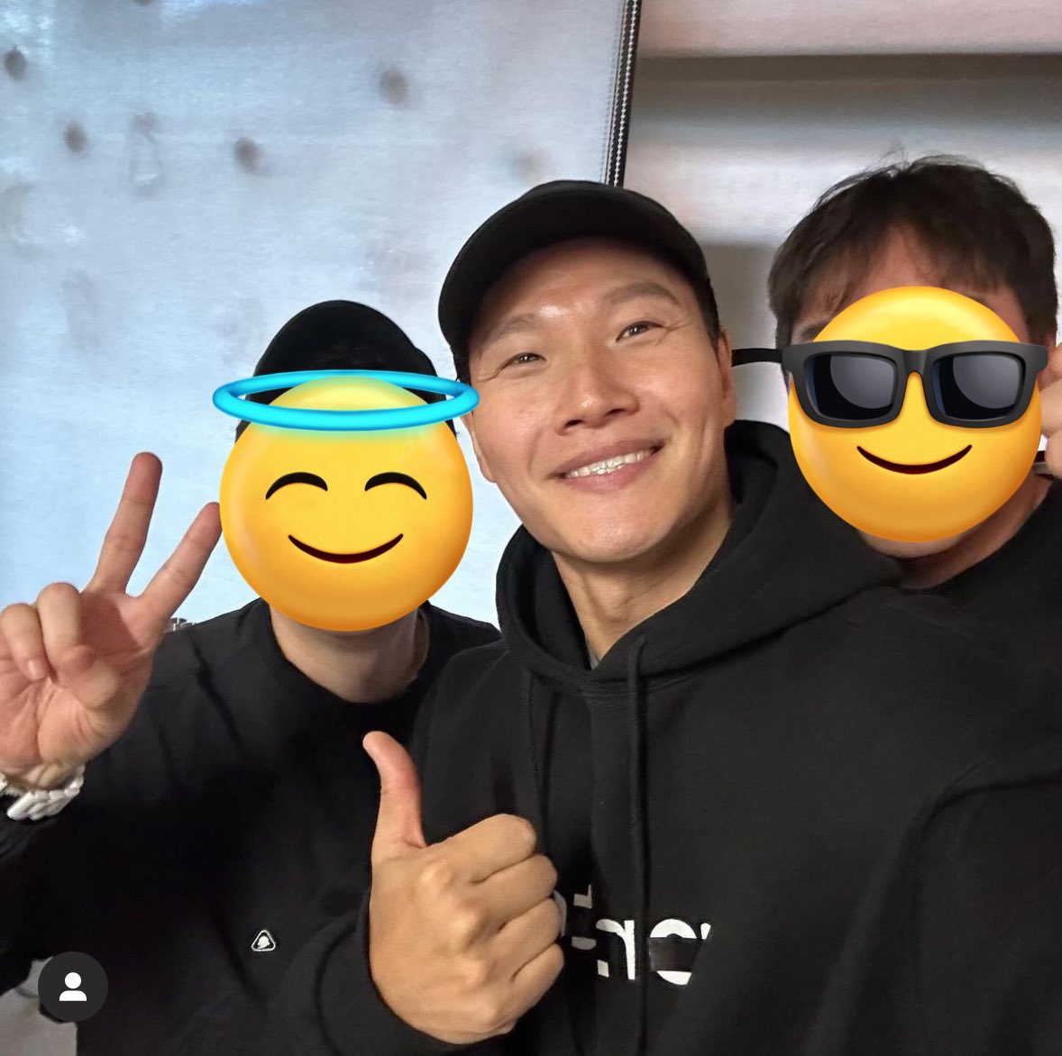 인스타에 아령 이라는 헬창들 위한 술집 뜨는거 봤는데 김꾹이랑 마서노씨 다녀간듯 ㅋㅋㅋㅋㅋㅋㅋㅋㅋㅋㅋㅋ