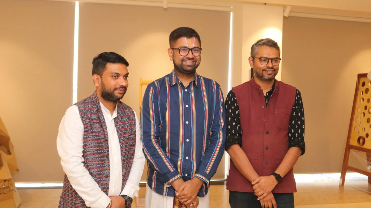 Student Lit Fest tweet media