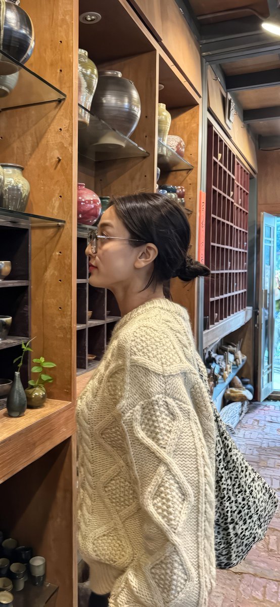 pogzilla tweet media