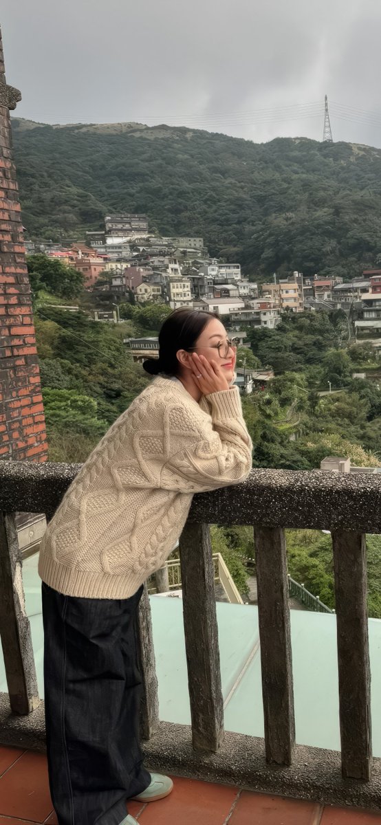 pogzilla tweet media