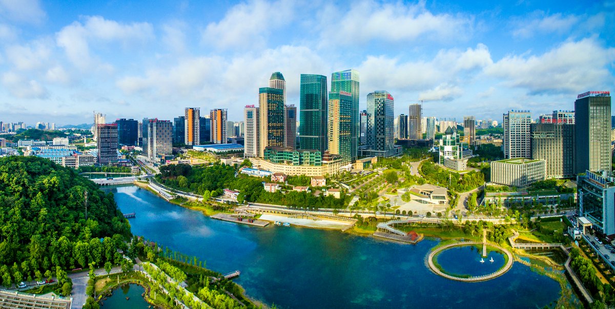 🏗️#Guiyang recently began construction on the #Guizhou provincial #bigdata innovation center for data security. Once completed, it will become an important platform to help local businesses enhance #cybersecurity. #DigitalGuizhou