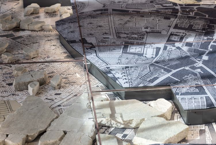 bit.ly/4aWlo1G
#Roma apre il nuovo parco archeologico del #Celio e riscopre un’antica mappa della città: lo stupefacente puzzle della #Forma Urbis. Articolo con gallery su Tiscali cultura di @tiscalinotizie <a href="/Sovrintendenza/">Sovrintendenza Roma</a> <a href="/museiincomune/">Musei in Comune Roma</a> Questa foto è di <a href="/Zetemacultura/">Zètema Progetto Cultura</a>