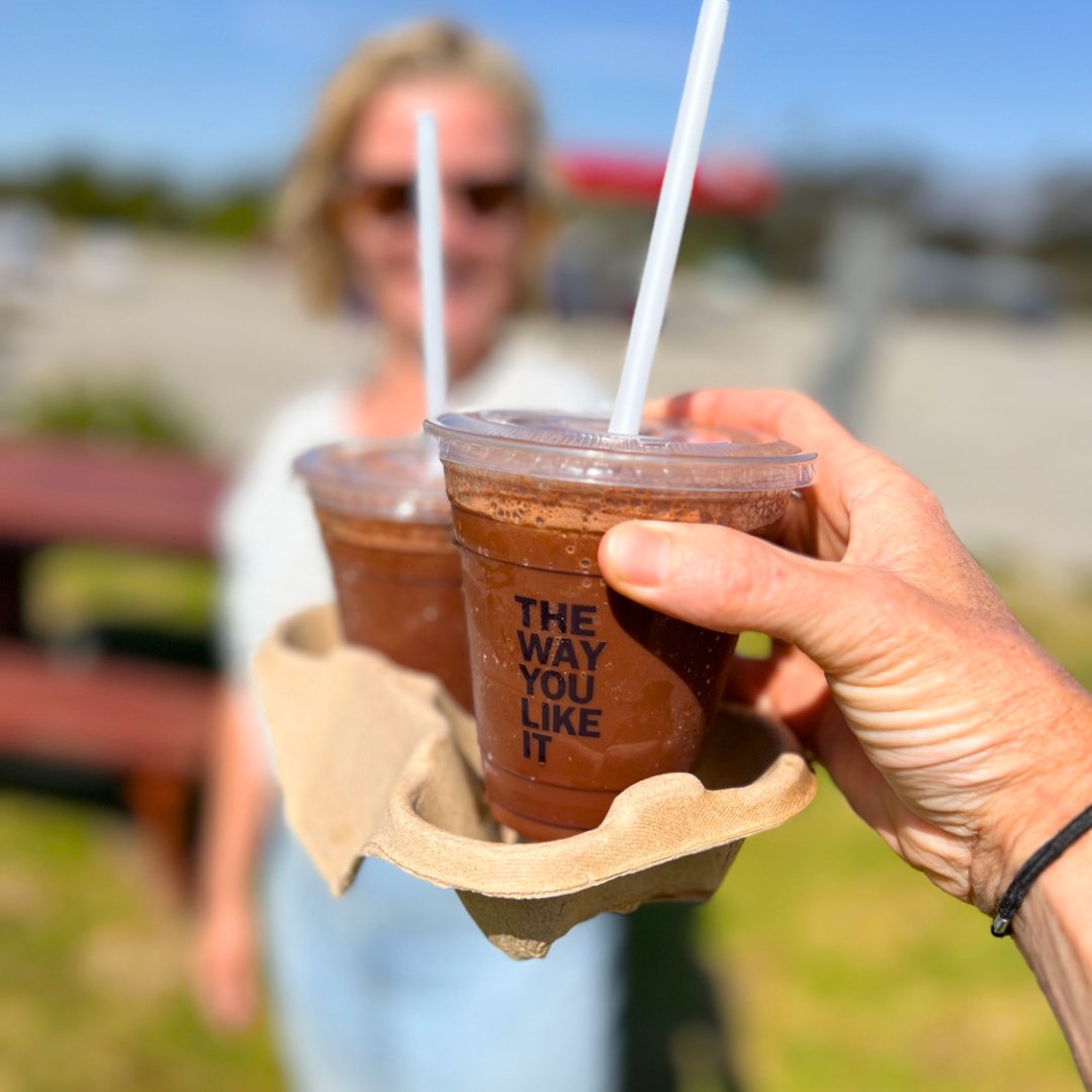 FreshstopSA's tweet image. Enjoying summer with the perfect summer drink!😎☀️ @Seattlecoffeeco

#FreshStop #FillUpfreshUp ⛽️ #coffee ☕️ #icedcoffee