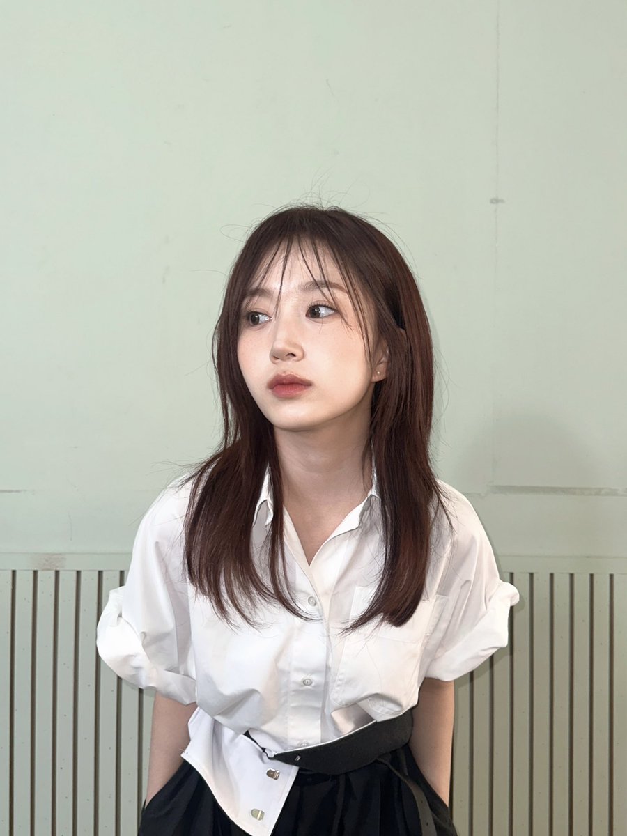 WE_NMIXX's tweet photo. 오랜만이지요💕

#NMIXX #엔믹스 
#해원 #HAEWON https://t.co/rCLLocXOGW