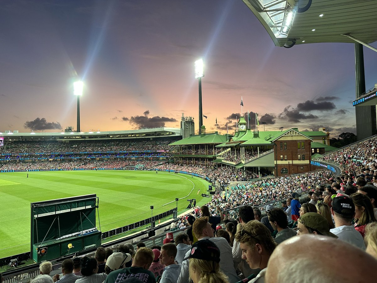 rhysmarsh_'s tweet photo. The greatest view in sport #SCG https://t.co/ga2vVBdYpt