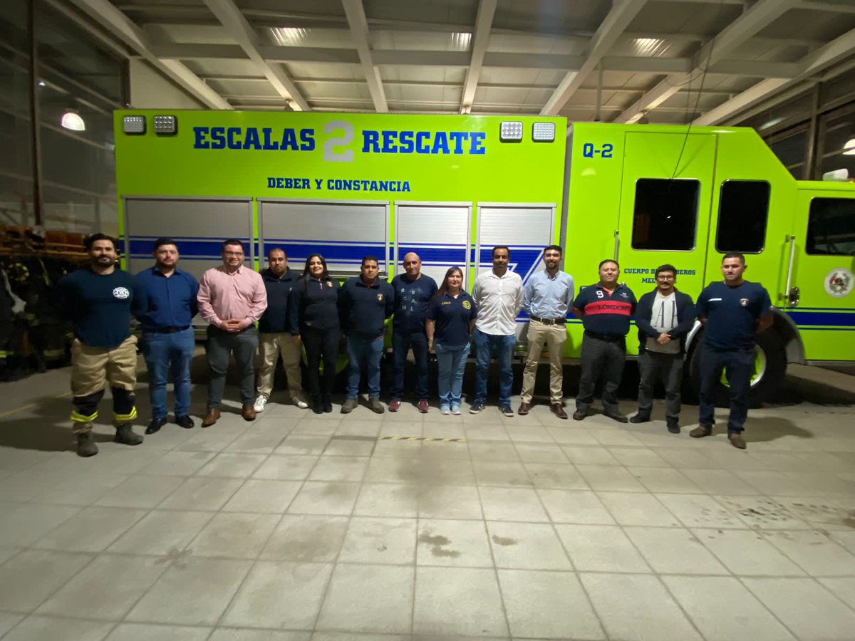 En nuestro cuartel, recibimos a la recien asumida oficialidad 2024-2025 de nuestros queridos hermanos de canje Segunda Compañía Zapadores Puerto San Antonio encabezando su Director Sr Juan Recabarren S.